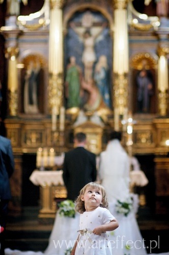 Fotografie �lubne D�browa G�rnicza kosci� Antoniego Na g�rce fotograf: Adam Miozga