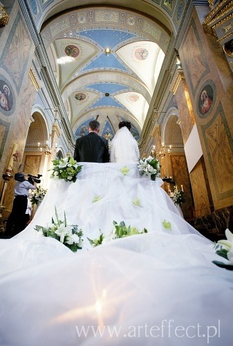 Fotografie �lubne D�browa G�rnicza kosci� Antoniego Na g�rce fotograf: Adam Miozga