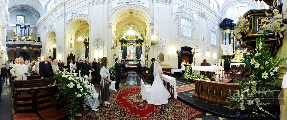 fotografia ślubna Kraków kościół na skałce Wesele U Ziyada zdjęcia ślubne