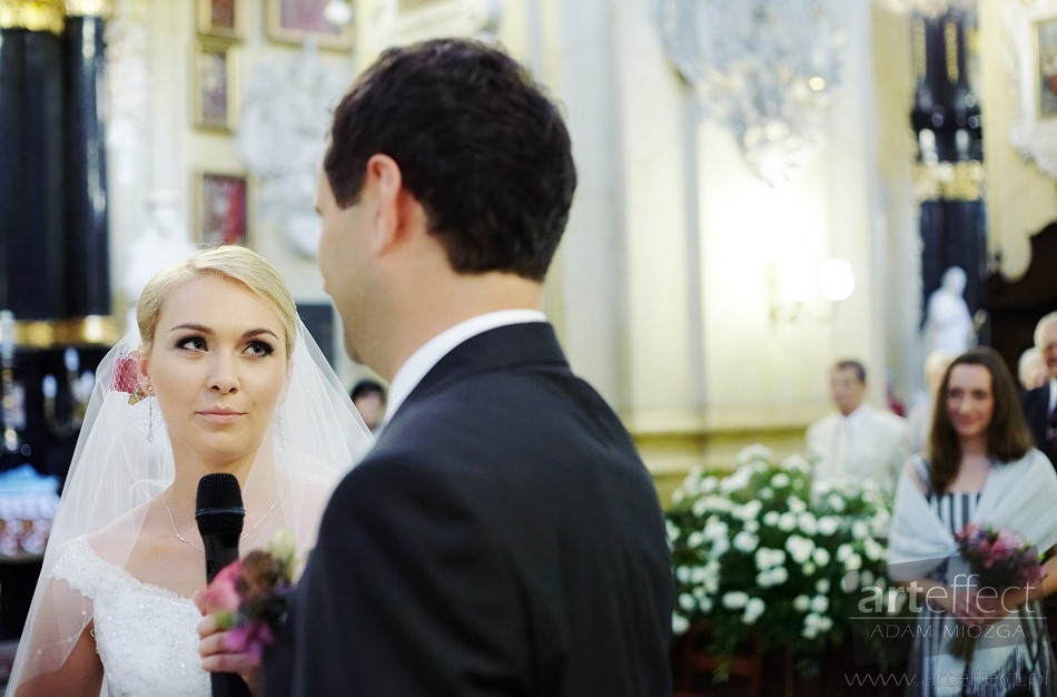 fotografia ślubna Kraków kościół na skałce Wesele U Ziyada zdjęcia ślubne