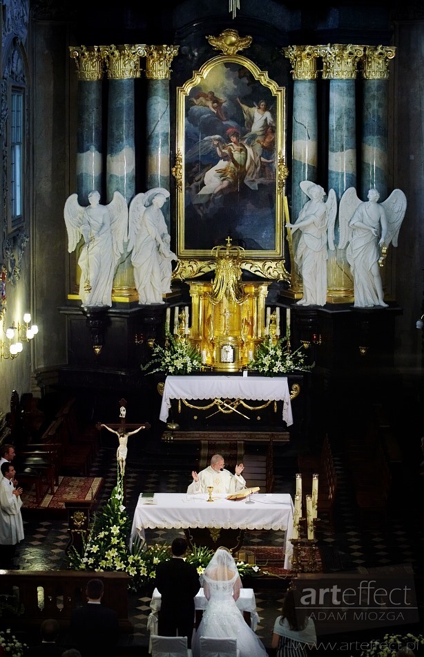 fotografia ślubna Kraków kościół na skałce Wesele U Ziyada zdjęcia ślubne