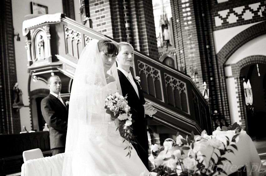 fotografia ślubna Gliwice katedra Piotra i Pawła zdjęcia ślubne wesele restauracja Sylvia Sośnicowice