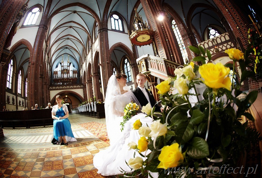 fotografia ślubna Gliwice katedra Piotra i Pawła zdjęcia ślubne wesele restauracja Sylvia Sośnicowice