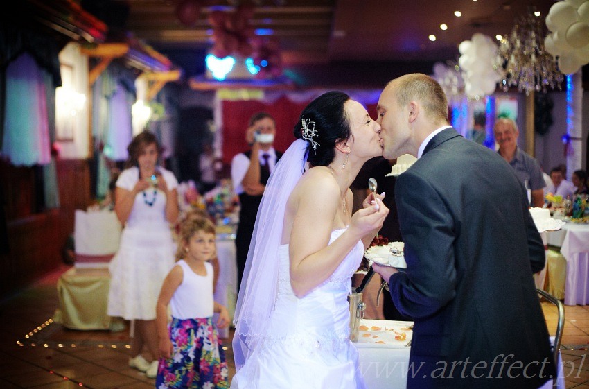 zdjęcia ślubne Kedzierzyn Koźle kosciół Eugeniusza de Mazenod wesele restauracja Papa Joe